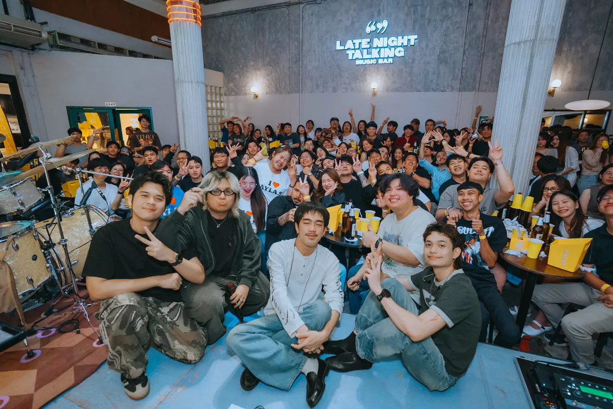 Photo 69 of 172 — AYLA's live at LATE NIGHT TALKING MUSIC BAR Chiang Mai · presented by Singha Corporation