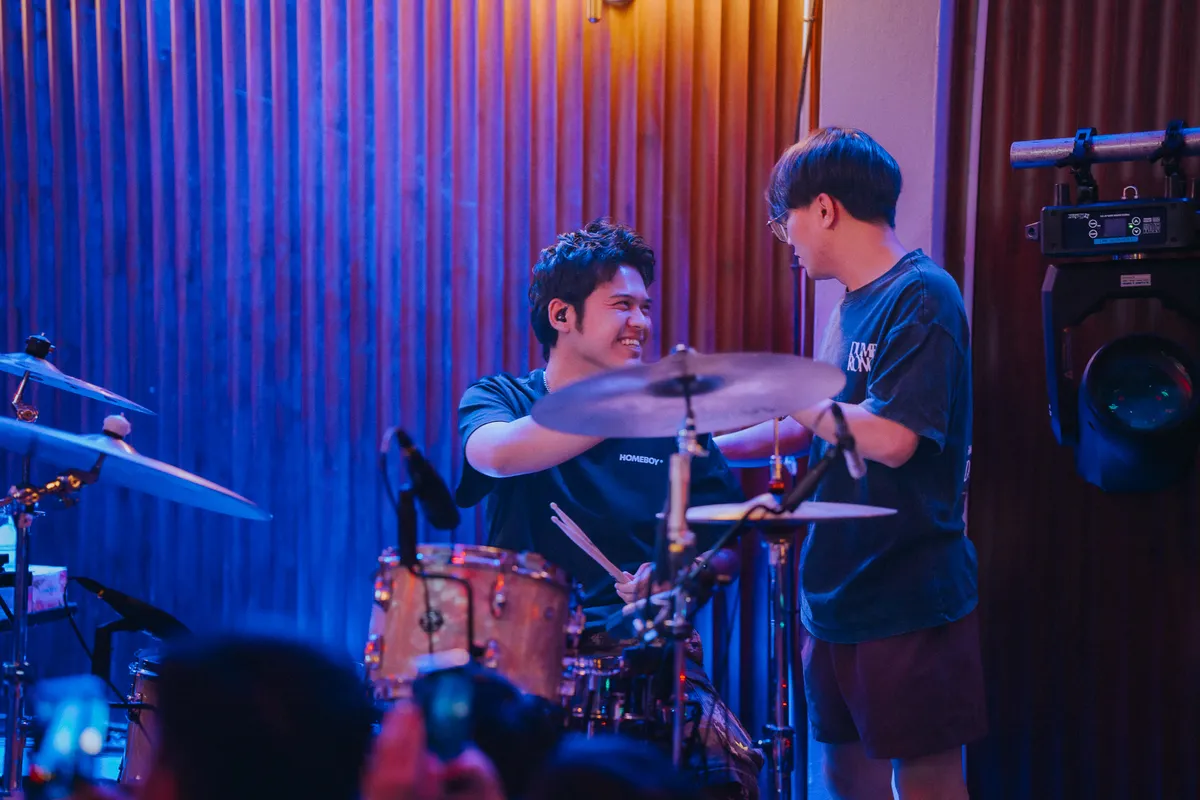 Photo 78 of 172 — AYLA's live at LATE NIGHT TALKING MUSIC BAR Chiang Mai · presented by Singha Corporation