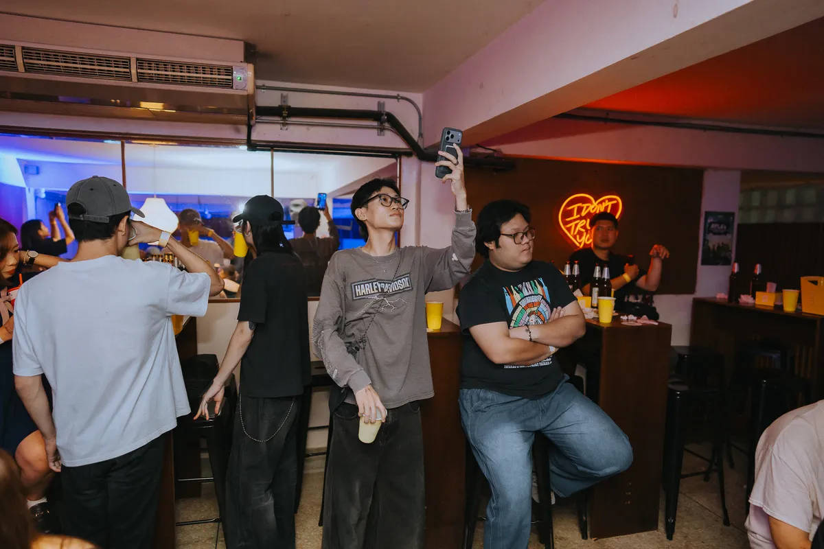 Photo 106 of 172 — AYLA's live at LATE NIGHT TALKING MUSIC BAR Chiang Mai · presented by Singha Corporation
