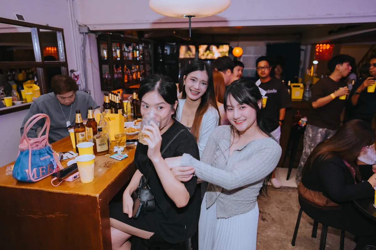 Photo 115 of 172 — AYLA's live at LATE NIGHT TALKING MUSIC BAR Chiang Mai · presented by Singha Corporation