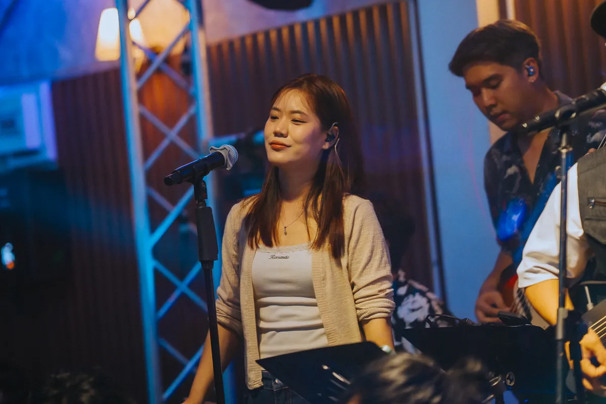 Photo 133 of 172 — AYLA's live at LATE NIGHT TALKING MUSIC BAR Chiang Mai · presented by Singha Corporation