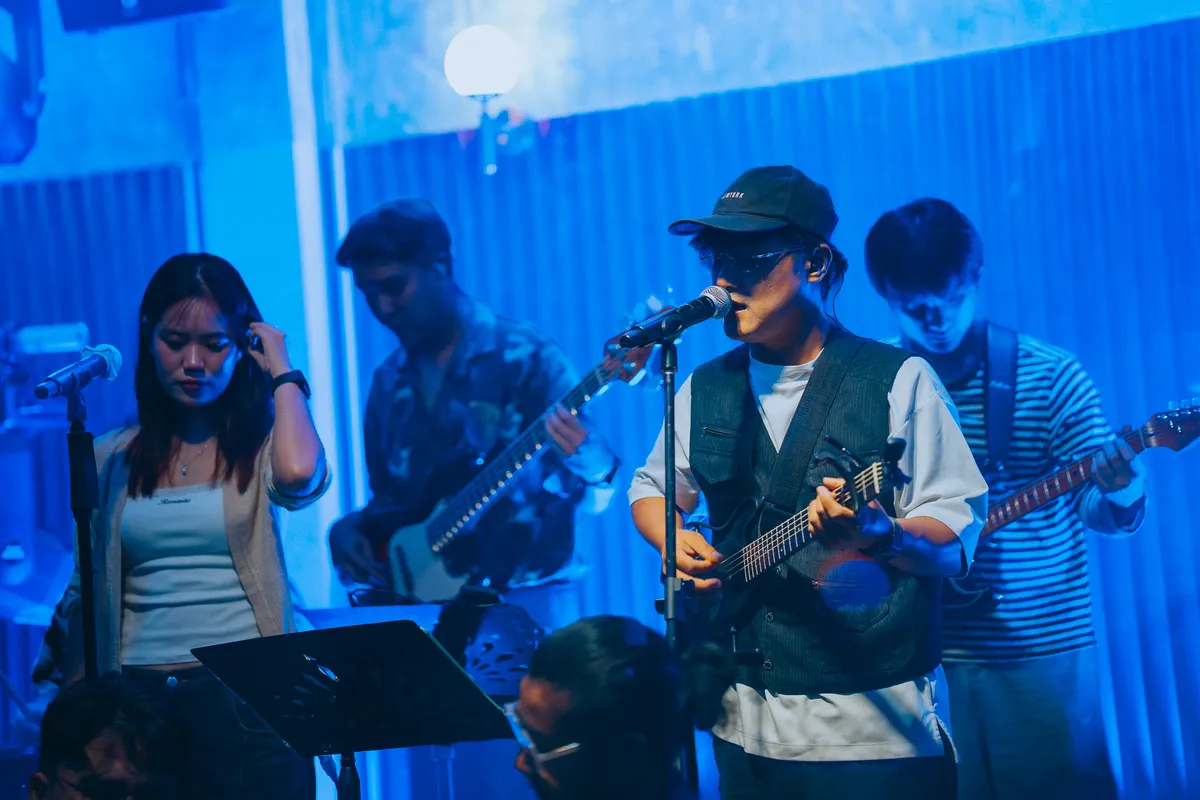 Photo 136 of 172 — AYLA's live at LATE NIGHT TALKING MUSIC BAR Chiang Mai · presented by Singha Corporation