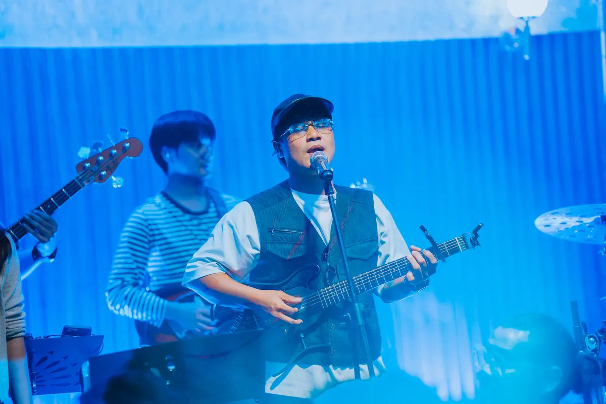 Photo 137 of 172 — AYLA's live at LATE NIGHT TALKING MUSIC BAR Chiang Mai · presented by Singha Corporation