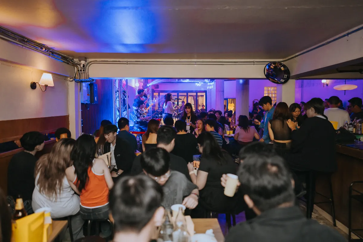 Photo 145 of 172 — AYLA's live at LATE NIGHT TALKING MUSIC BAR Chiang Mai · presented by Singha Corporation
