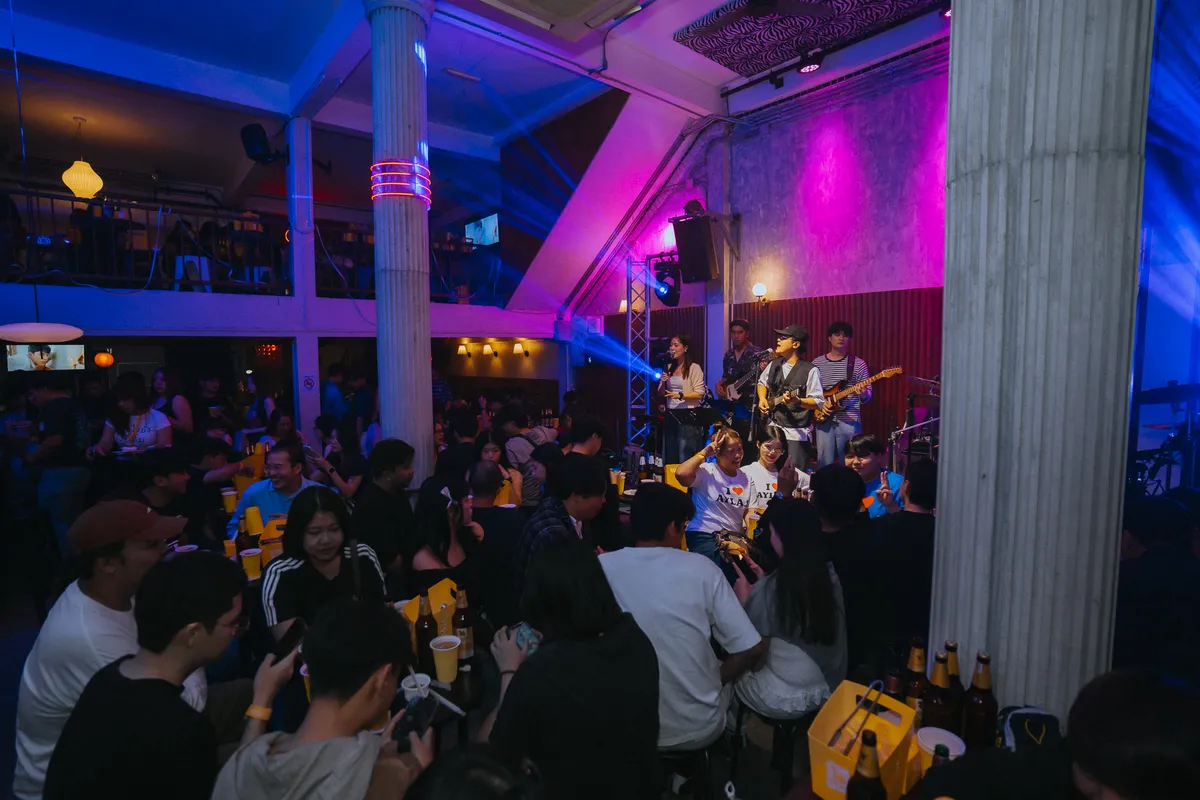 Photo 153 of 172 — AYLA's live at LATE NIGHT TALKING MUSIC BAR Chiang Mai · presented by Singha Corporation