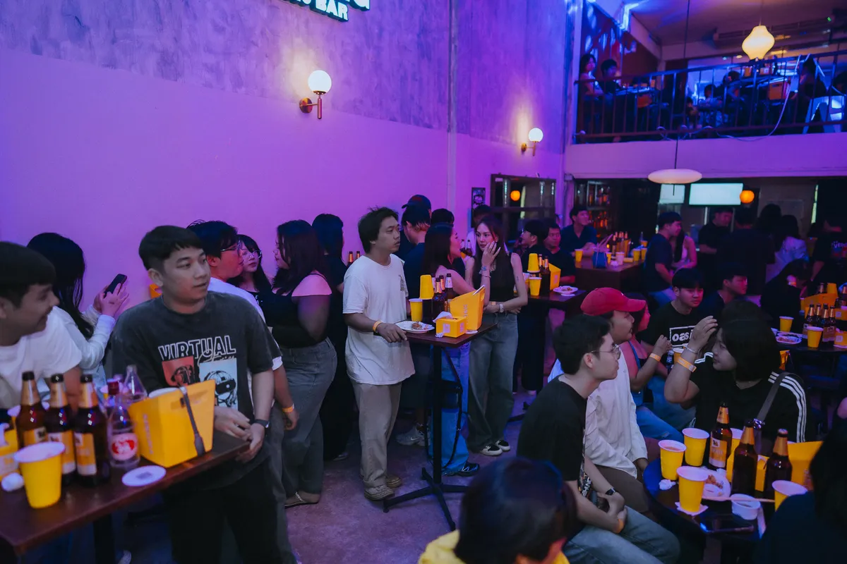 Photo 158 of 172 — AYLA's live at LATE NIGHT TALKING MUSIC BAR Chiang Mai · presented by Singha Corporation