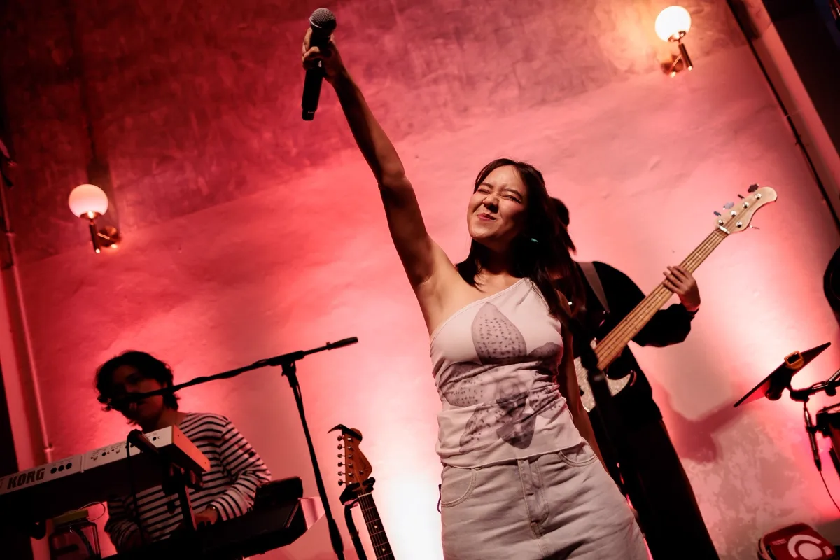 Photo 2 of 28 — Earth Patravee live · LATE NIGHT TALKING MUSIC BAR 1st Anniversary Free Concert · Chiang Mai