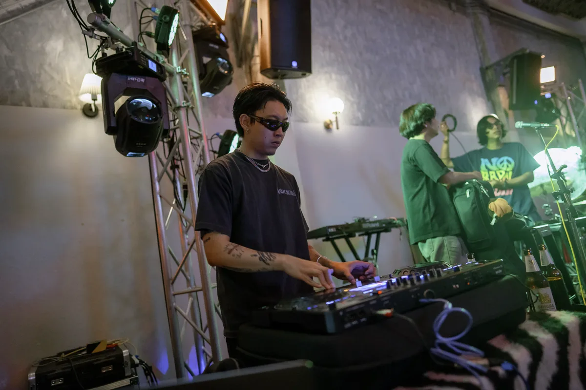 Photo 5 of 41 — A Night with Gun Charlie at LATE NIGHT TALKING MUSIC BAR Chiang Mai · MAFIA.NIMMAN