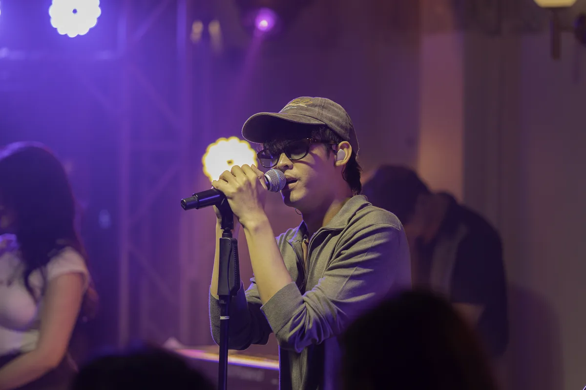 Photo 21 of 41 — A Night with Gun Charlie at LATE NIGHT TALKING MUSIC BAR Chiang Mai · MAFIA.NIMMAN