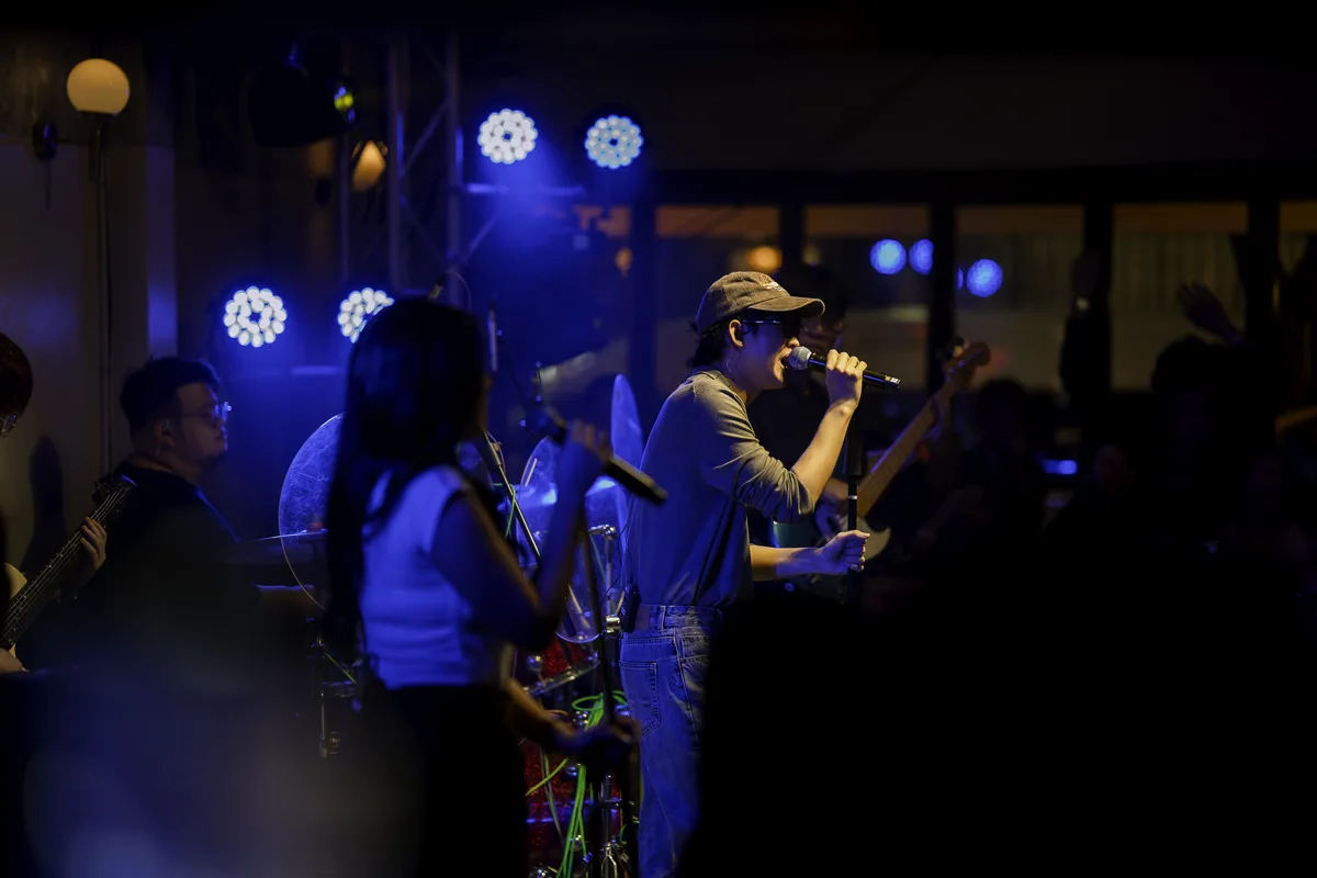 Photo 34 of 41 — A Night with Gun Charlie at LATE NIGHT TALKING MUSIC BAR Chiang Mai · MAFIA.NIMMAN